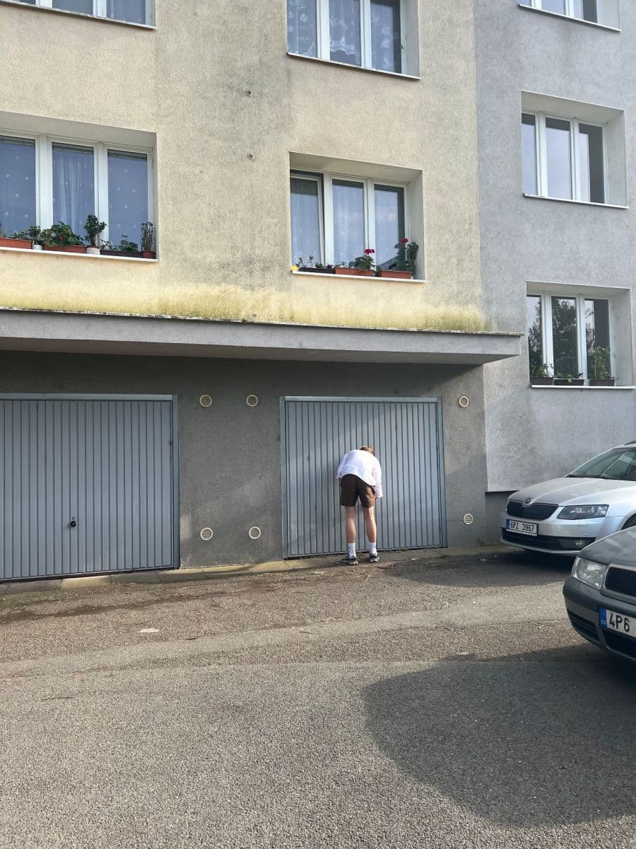 garage to rent, 18 m², Plzeň, Plzeňský Region garage to rent, 18 m², Plzeň, Plzeňský Region