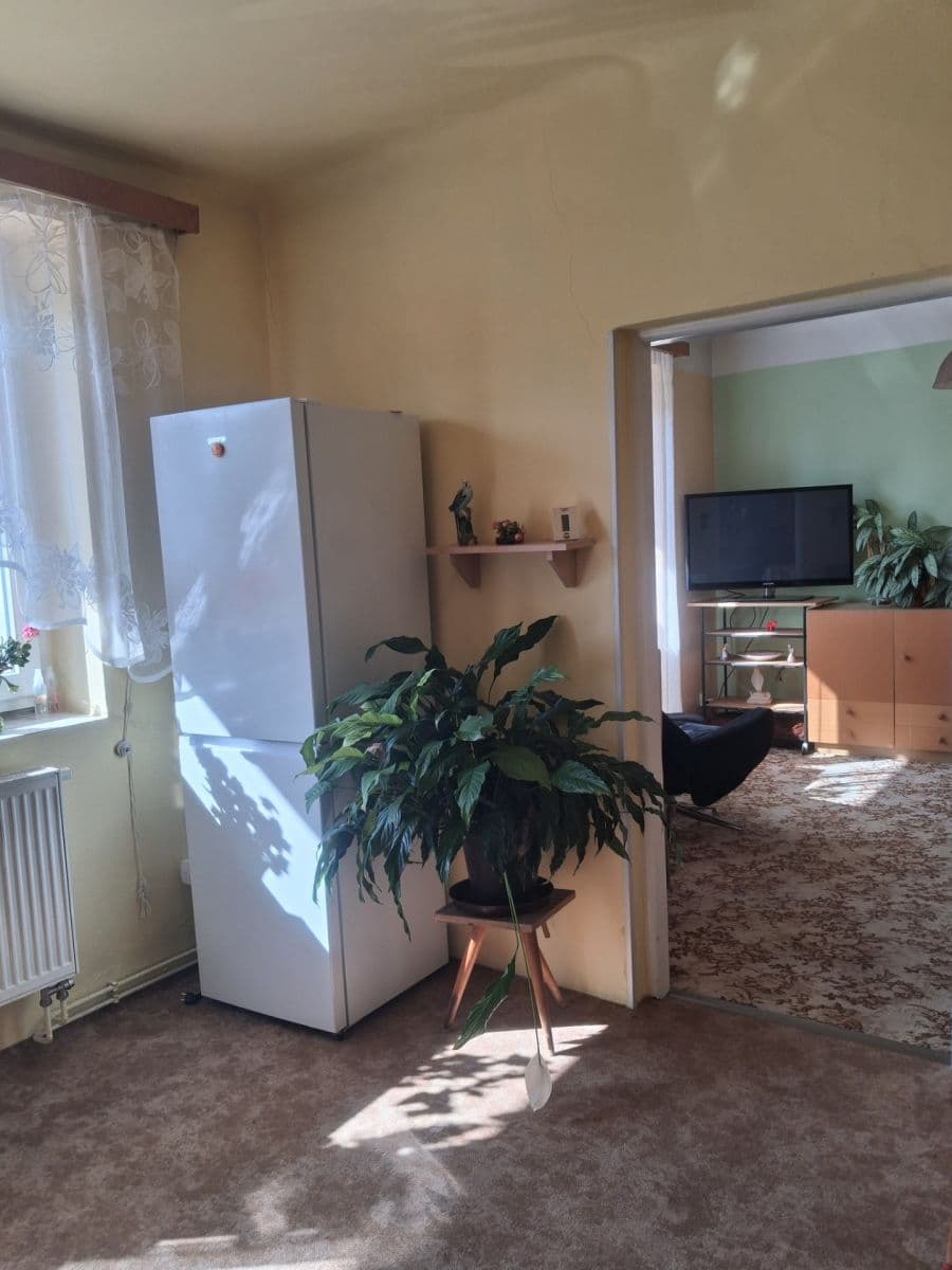 2 bedroom with open-plan kitchen flat to rent, 90 m², Štychova, Prague, Prague 2 bedroom with open-plan kitchen flat to rent, 90 m², Štychova, Prague, Prague