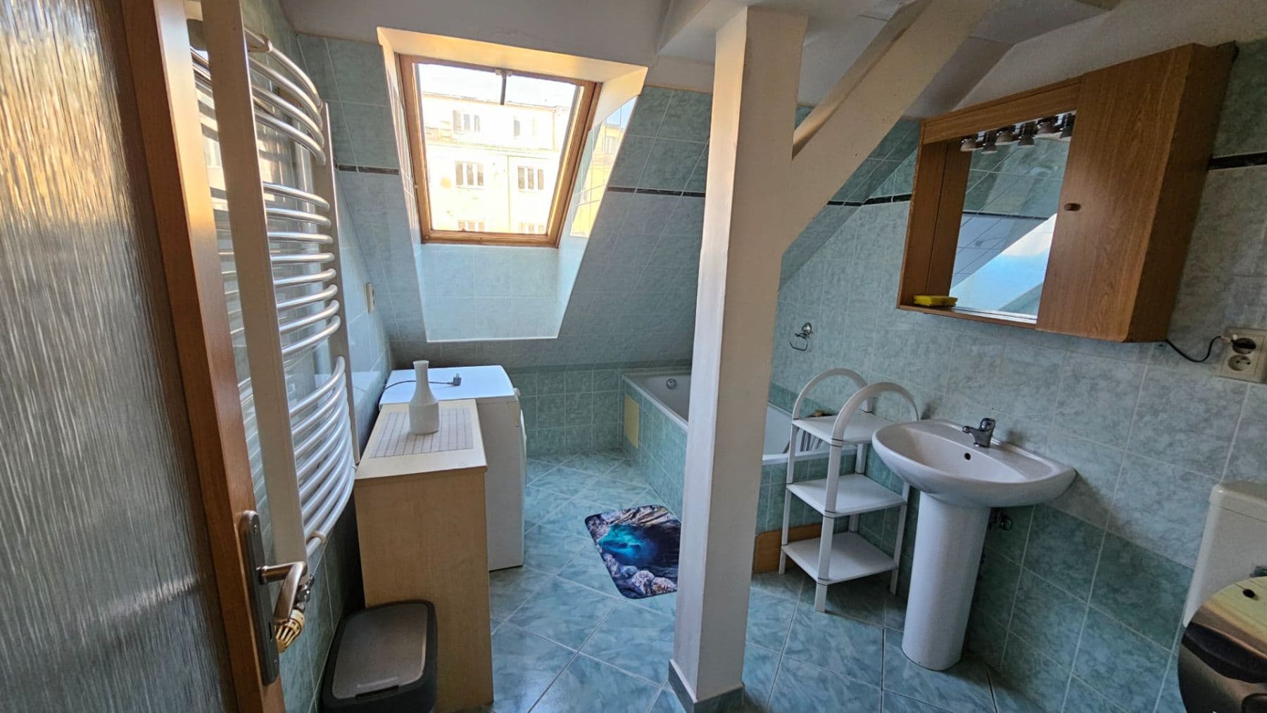 1 bedroom with open-plan kitchen flat to rent, 75 m², Bělohorská, Prague, Prague 1 bedroom with open-plan kitchen flat to rent, 75 m², Bělohorská, Prague, Prague