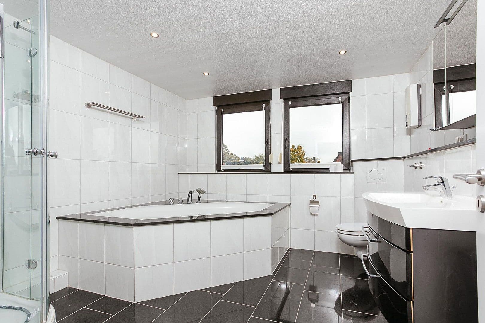 4 bedroom flat for sale, 130 m², Bergheim, North Rhine-Westphalia 4 bedroom flat for sale, 130 m², Bergheim, North Rhine-Westphalia