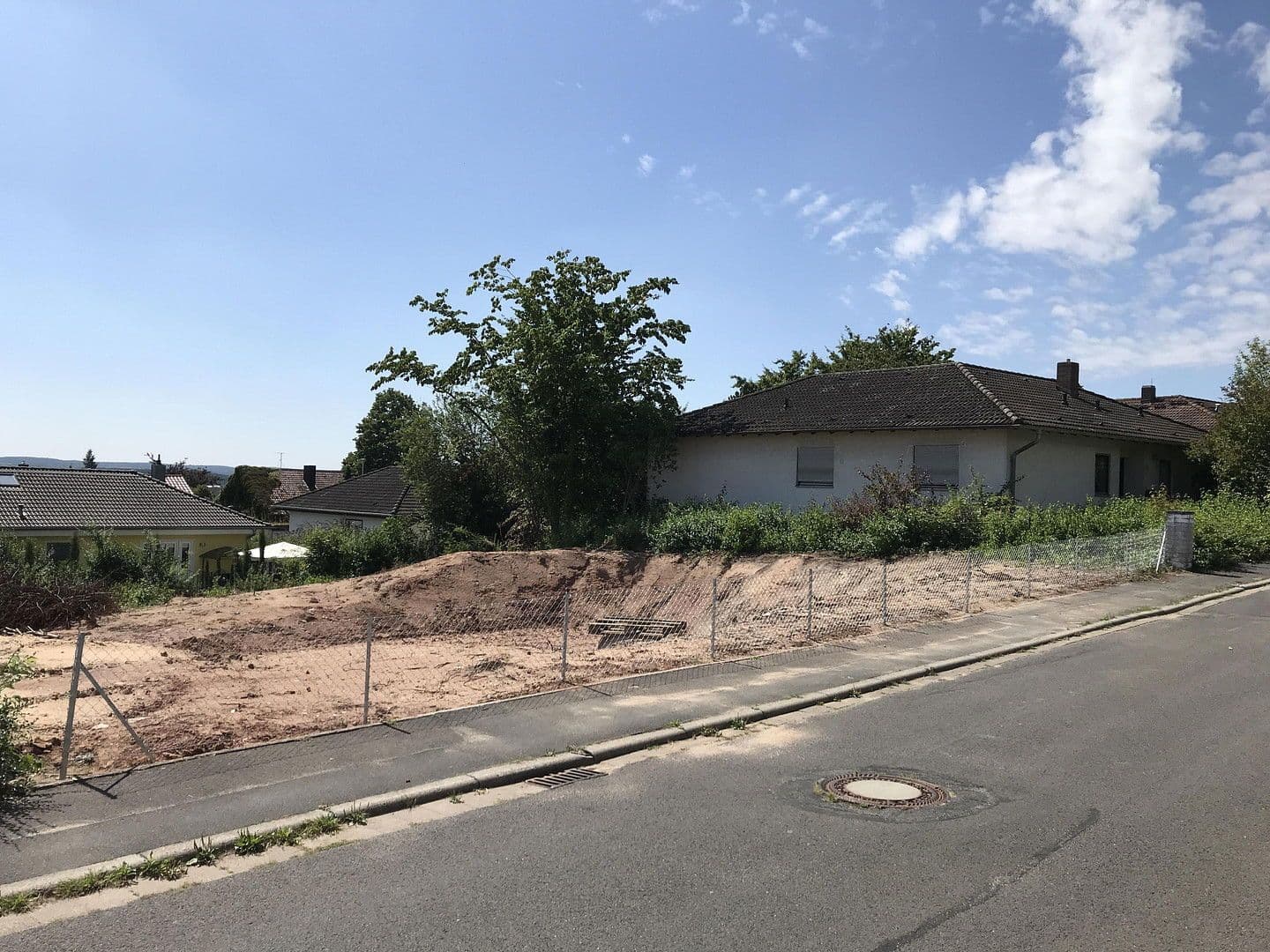 plot for sale, 734 m², Erlenweg 23, Adelsdorf, Bavaria plot for sale, 734 m², Erlenweg 23, Adelsdorf, Bavaria