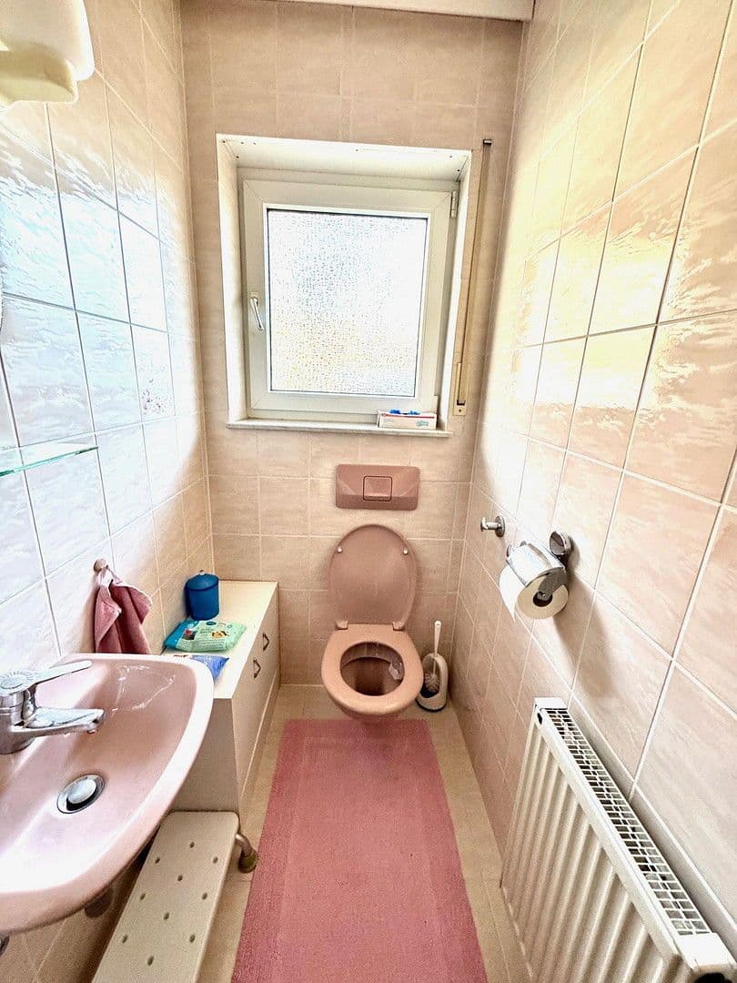 house for sale, 220 m², Am Nußbach, 3, Ebringen, Baden-Württemberg house for sale, 220 m², Am Nußbach, 3, Ebringen, Baden-Württemberg