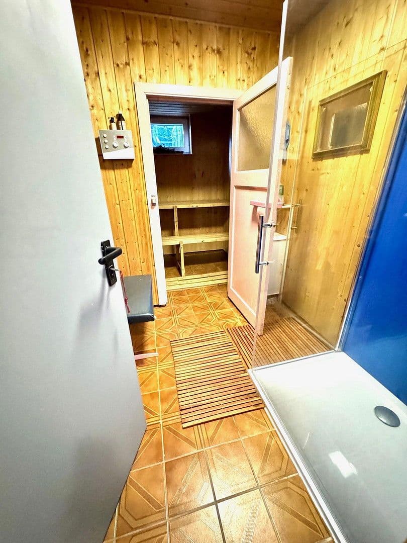 house for sale, 220 m², Am Nußbach, 3, Ebringen, Baden-Württemberg house for sale, 220 m², Am Nußbach, 3, Ebringen, Baden-Württemberg