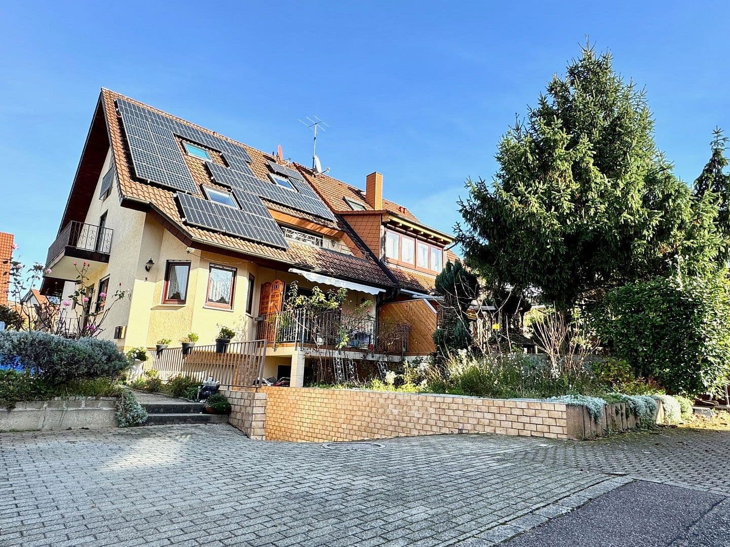 house for sale, 220 m², Am Nußbach, 3, Ebringen, Baden-Württemberg house for sale, 220 m², Am Nußbach, 3, Ebringen, Baden-Württemberg