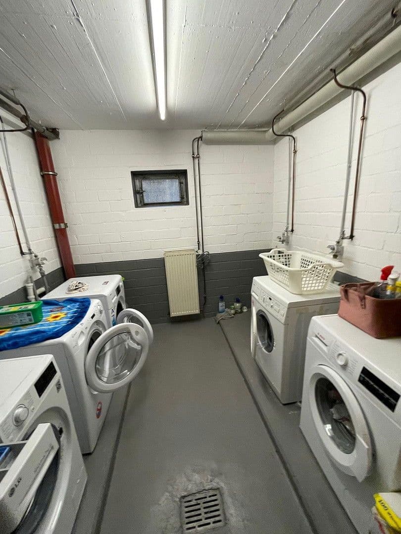 1 bedroom with open-plan kitchen flat to rent, 57 m², Solingen, North Rhine-Westphalia 1 bedroom with open-plan kitchen flat to rent, 57 m², Solingen, North Rhine-Westphalia