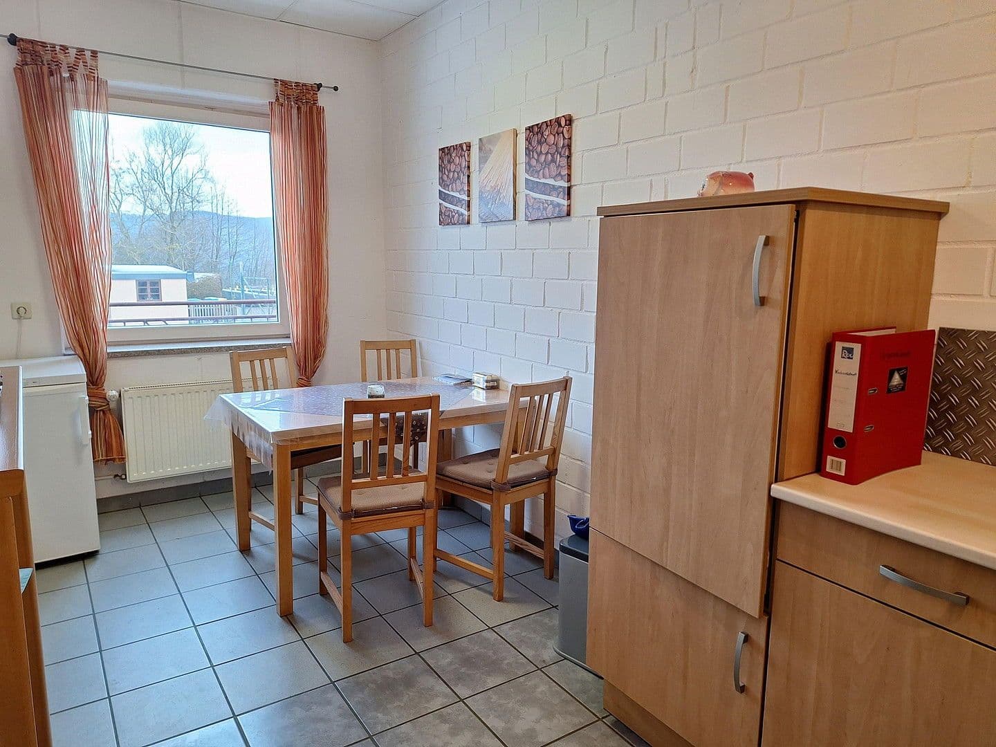 non-residential property to rent, 1,500 m², am Streitwald 1, Zell (Mosel), Rhineland-Palatinate non-residential property to rent, 1,500 m², am Streitwald 1, Zell (Mosel), Rhineland-Palatinate