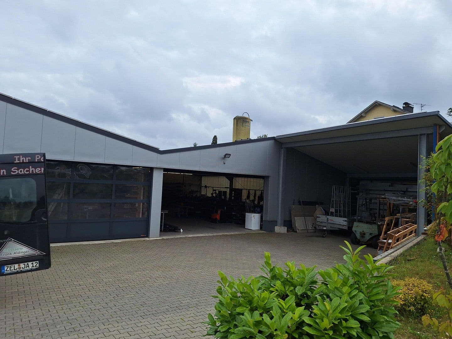 non-residential property to rent, 1,500 m², am Streitwald 1, Zell (Mosel), Rhineland-Palatinate non-residential property to rent, 1,500 m², am Streitwald 1, Zell (Mosel), Rhineland-Palatinate