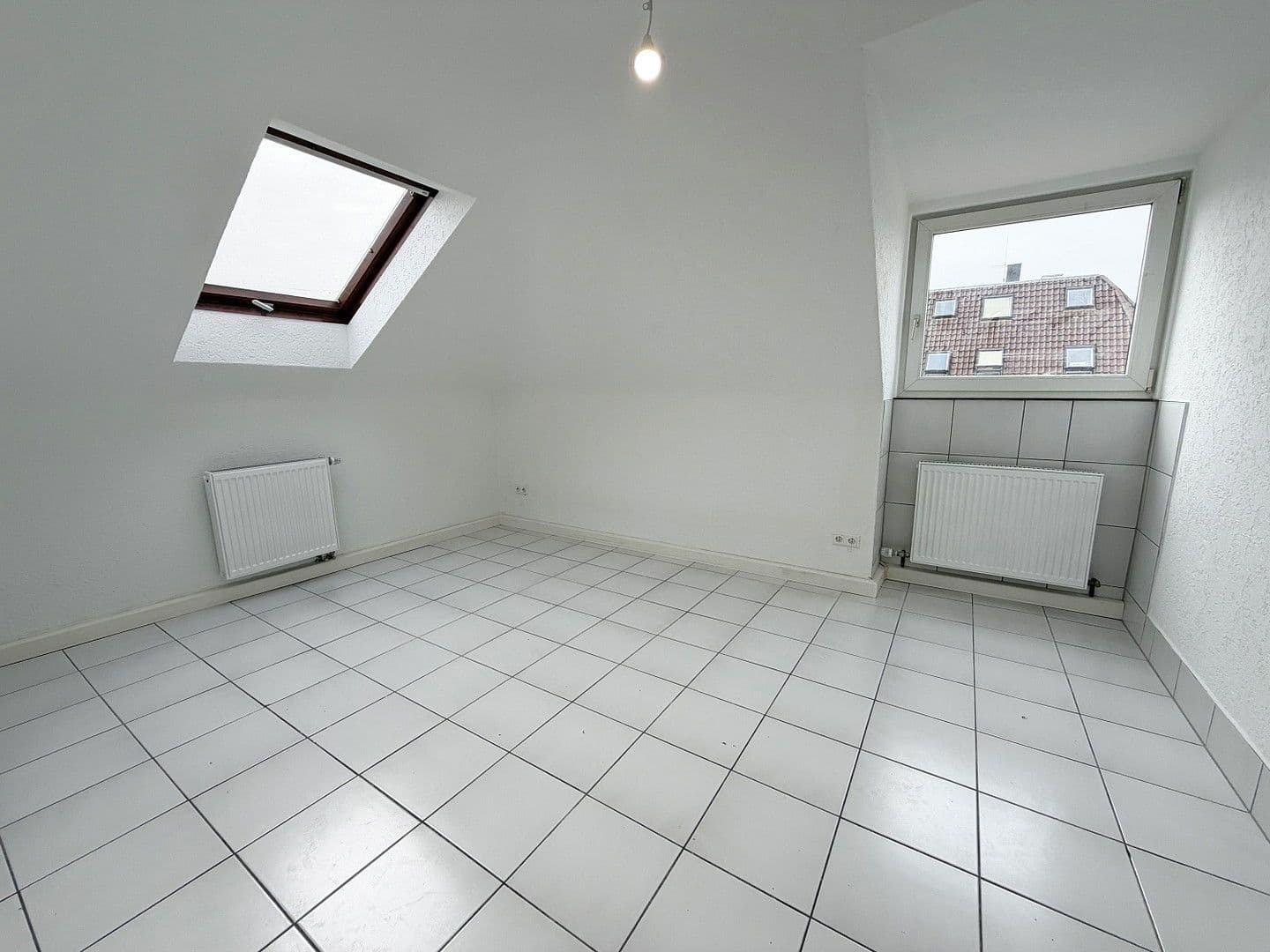 4 bedroom flat to rent, 68 m², Stuttgart, Baden-Württemberg 4 bedroom flat to rent, 68 m², Stuttgart, Baden-Württemberg