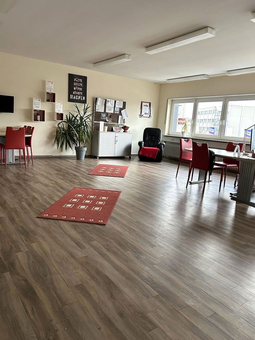 office to rent, 172 m², Mannheimer Landstraße 5b, Brühl, Baden-Württemberg office to rent, 172 m², Mannheimer Landstraße 5b, Brühl, Baden-Württemberg