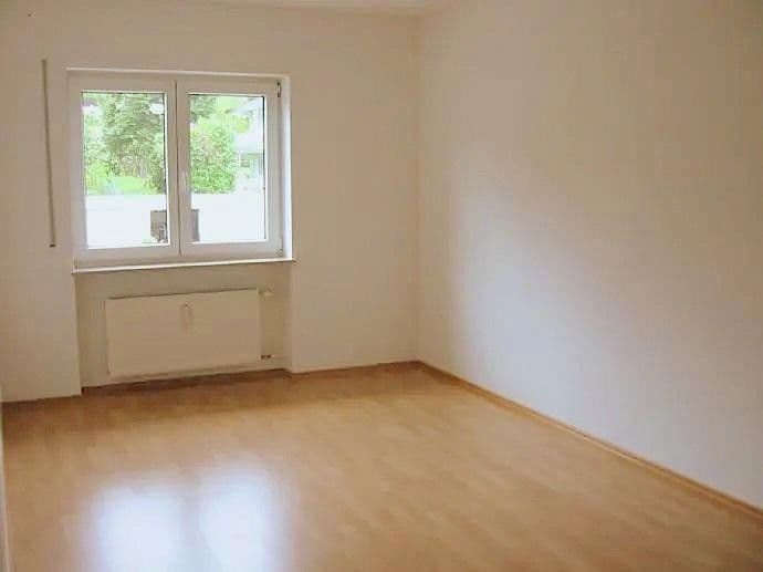 4 bedroom flat to rent, 133 m², Niedernhausen, Hesse 4 bedroom flat to rent, 133 m², Niedernhausen, Hesse