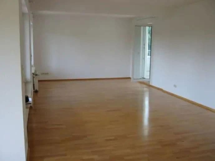 4 bedroom flat to rent, 133 m², Niedernhausen, Hesse 4 bedroom flat to rent, 133 m², Niedernhausen, Hesse