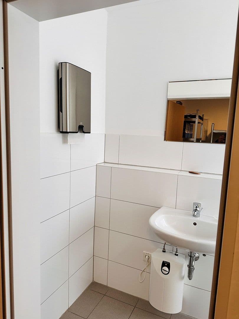 office to rent, 82 m², Frankfurter Str. 46, Hagen, North Rhine-Westphalia office to rent, 82 m², Frankfurter Str. 46, Hagen, North Rhine-Westphalia