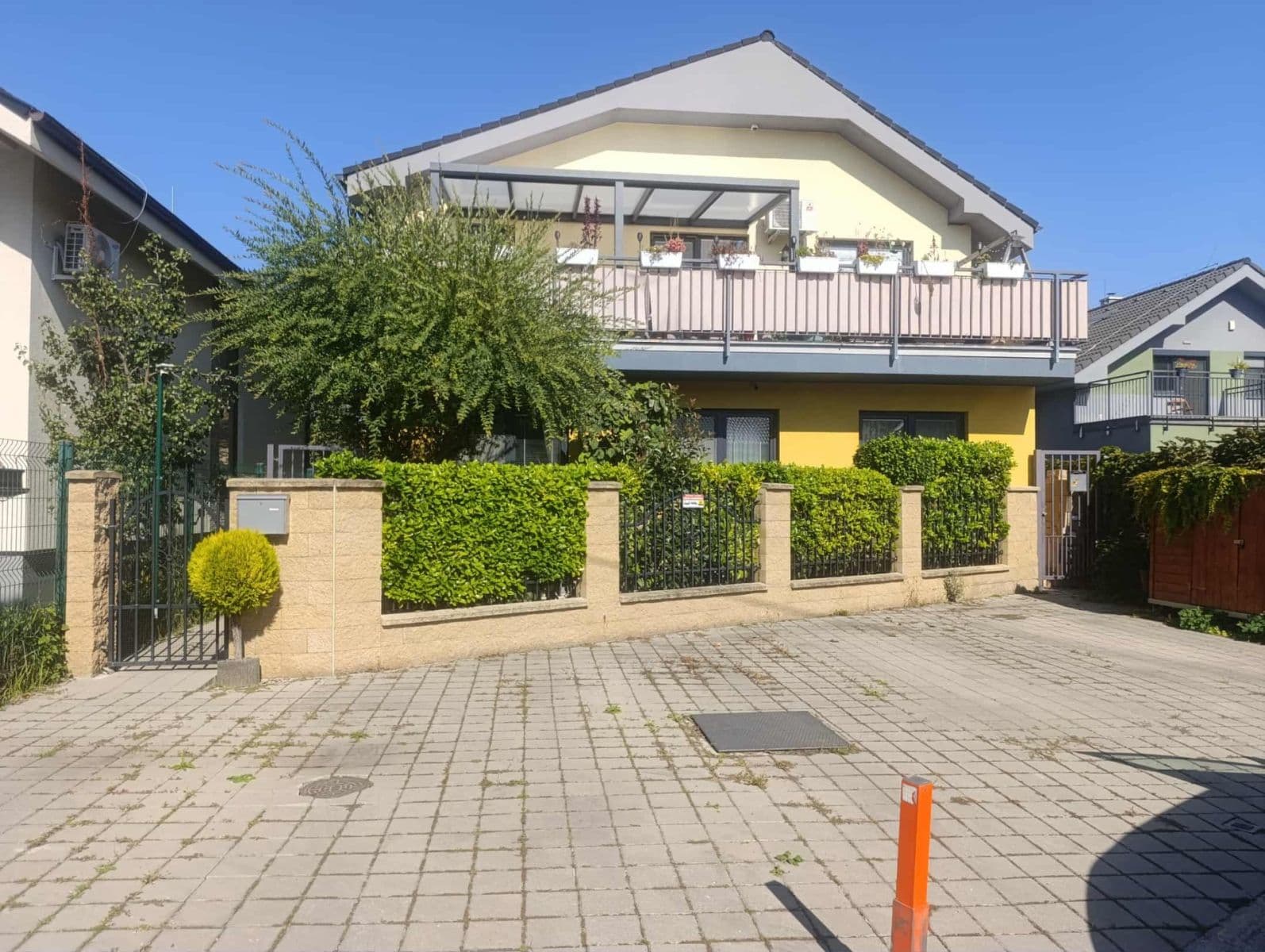 4 bedroom flat for sale, 99 m², Tymiánová, Vrakuňa, Bratislavský Region 4 bedroom flat for sale, 99 m², Tymiánová, Vrakuňa, Bratislavský Region