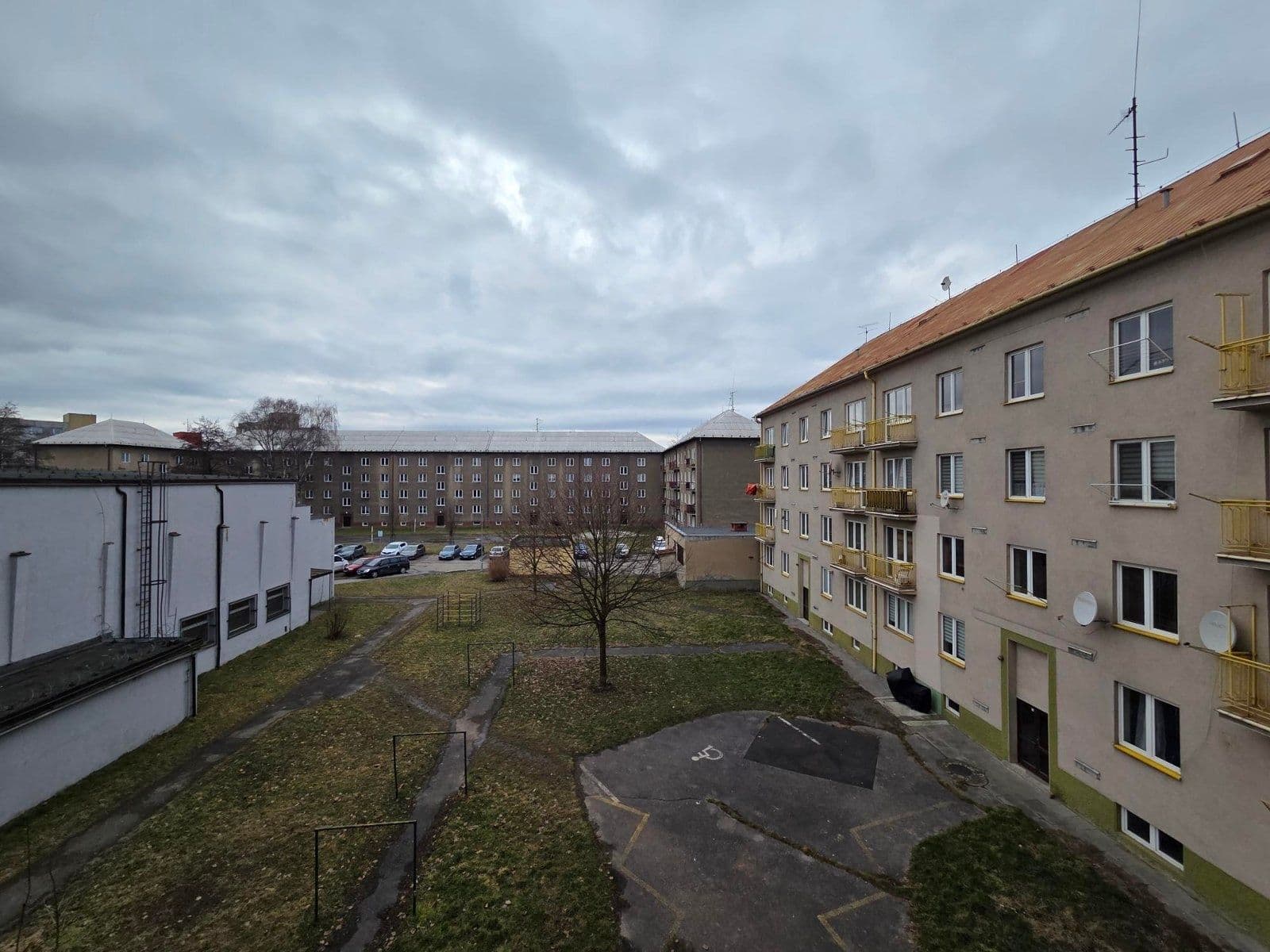 2 bedroom flat to rent, 57 m², tř. Osvobození, Karviná, Moravskoslezský Region 2 bedroom flat to rent, 57 m², tř. Osvobození, Karviná, Moravskoslezský Region