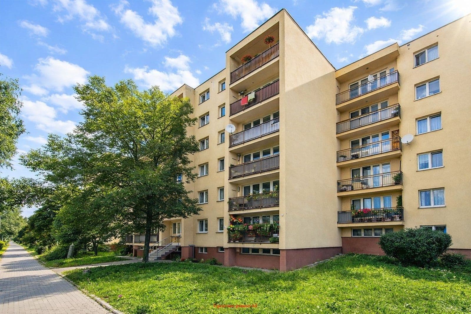 3 bedroom flat to rent, 72 m², Závodní, Karviná, Moravskoslezský Region 3 bedroom flat to rent, 72 m², Závodní, Karviná, Moravskoslezský Region