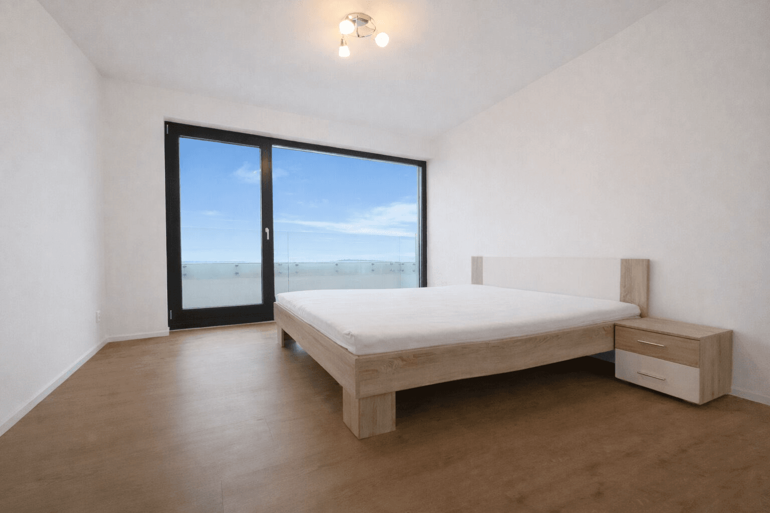 1 bedroom with open-plan kitchen flat to rent, 80 m², třída Generála Píky, Brno, Jihomoravský Region 1 bedroom with open-plan kitchen flat to rent, 80 m², třída Generála Píky, Brno, Jihomoravský Region