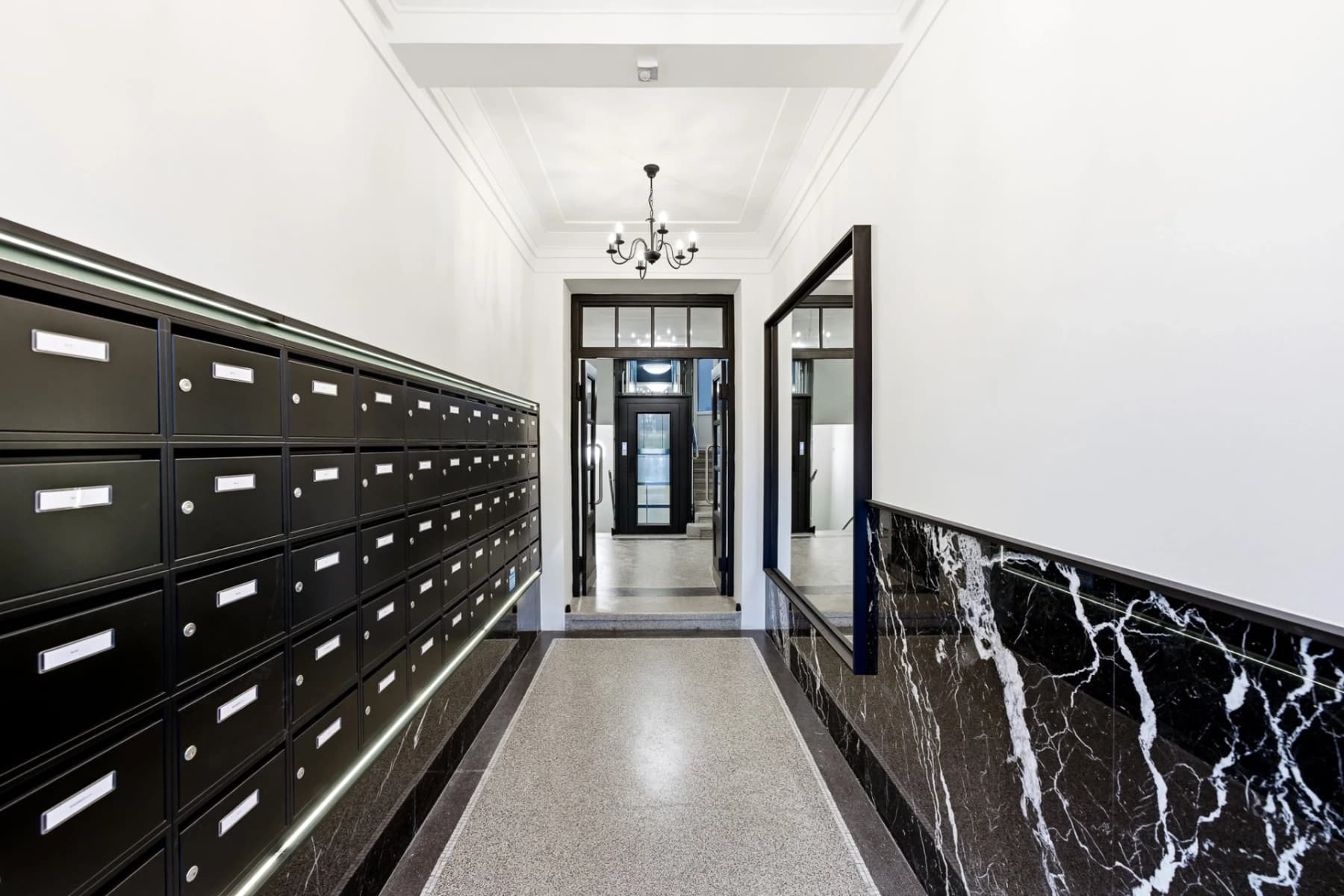 1 bedroom with open-plan kitchen flat for sale, 51 m², Jeseniova, Prague, Prague 1 bedroom with open-plan kitchen flat for sale, 51 m², Jeseniova, Prague, Prague