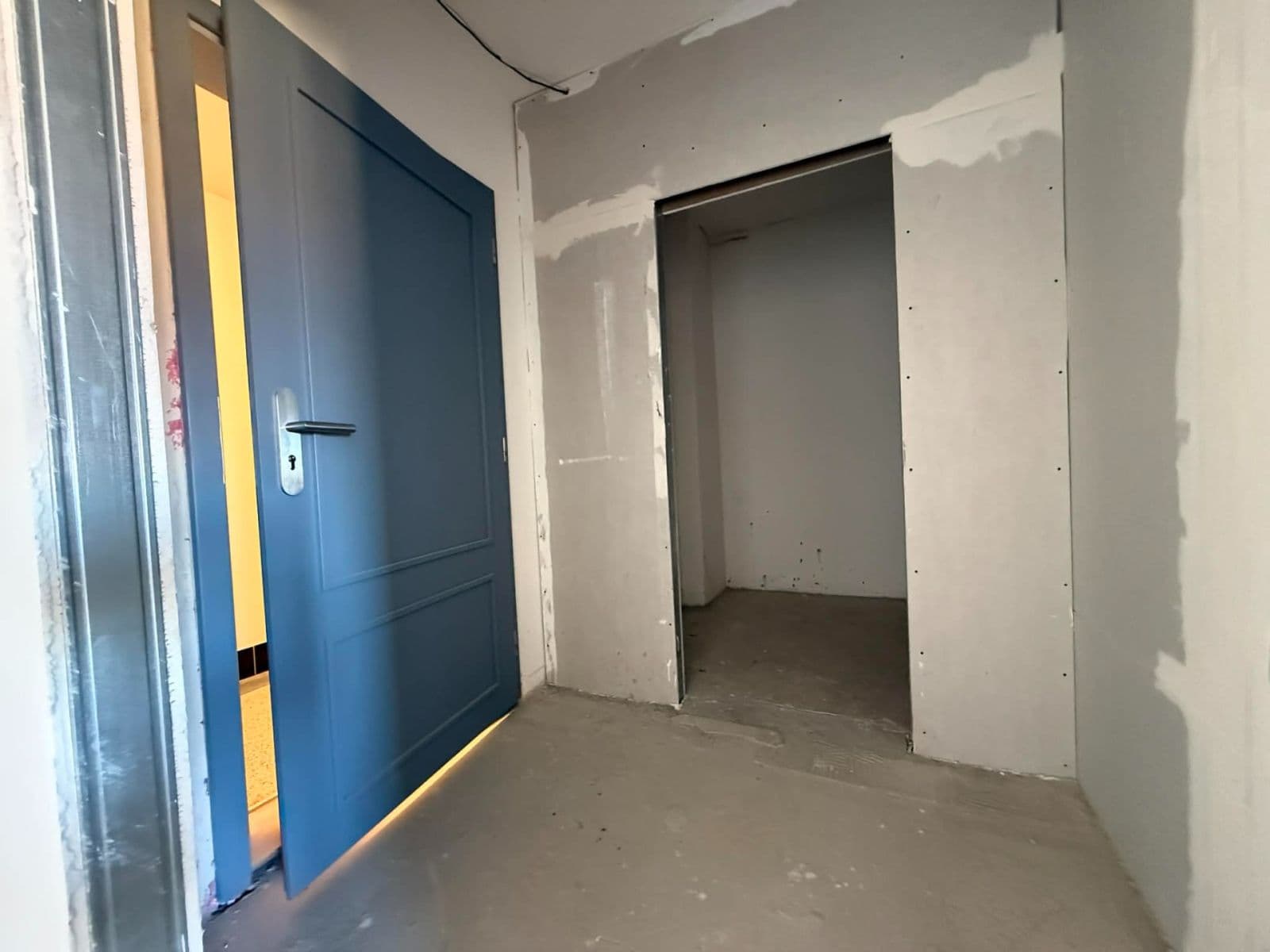 1 bedroom with open-plan kitchen flat for sale, 67 m², Jeseniova, Prague, Prague 1 bedroom with open-plan kitchen flat for sale, 67 m², Jeseniova, Prague, Prague