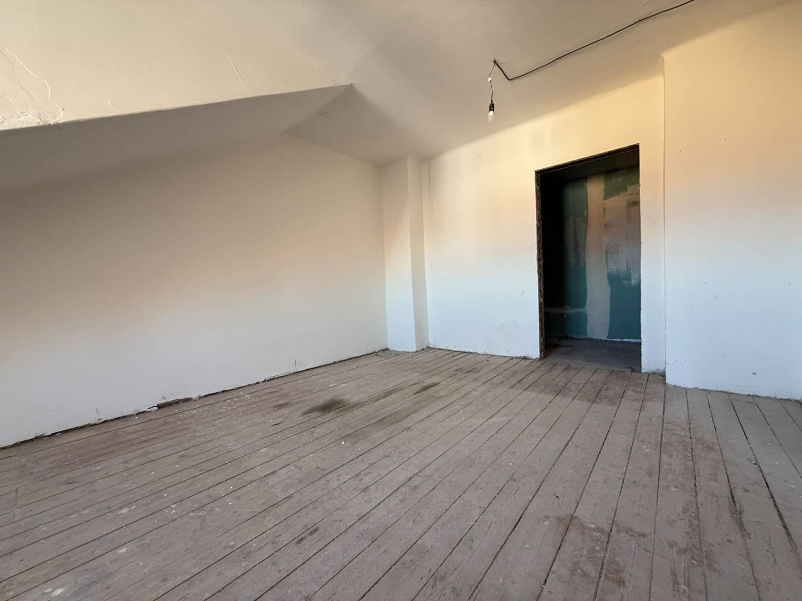 1 bedroom with open-plan kitchen flat for sale, 67 m², Jeseniova, Prague, Prague 1 bedroom with open-plan kitchen flat for sale, 67 m², Jeseniova, Prague, Prague