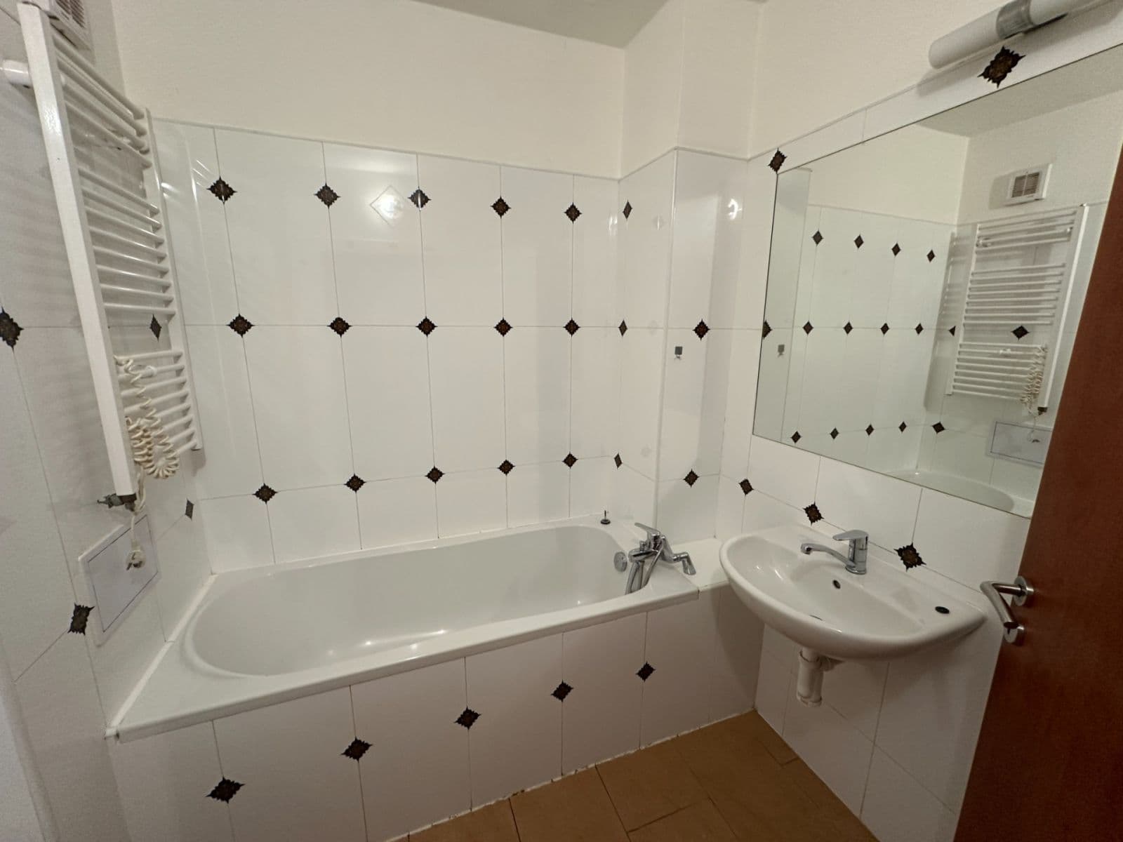 1 bedroom with open-plan kitchen flat for sale, 50 m², Nováčkova, Brno, Jihomoravský Region 1 bedroom with open-plan kitchen flat for sale, 50 m², Nováčkova, Brno, Jihomoravský Region