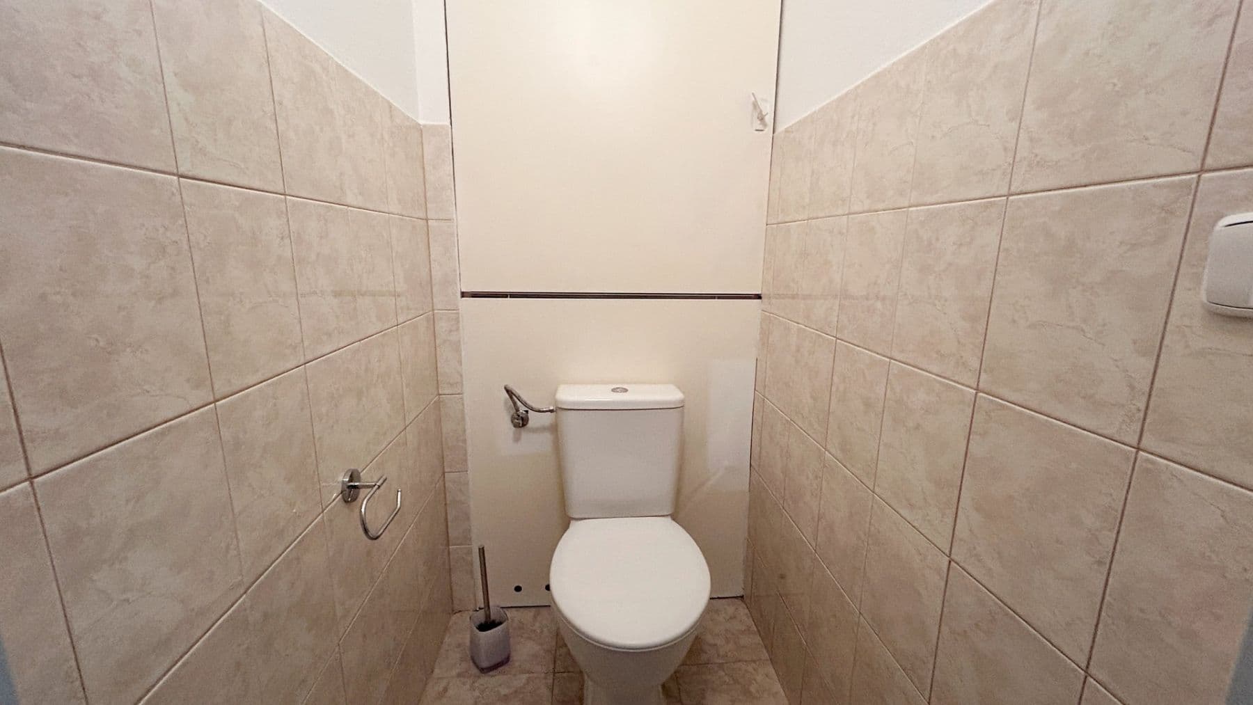 1 bedroom with open-plan kitchen flat to rent, 42 m², Rimavské Soboty, Kolín, Středočeský Region 1 bedroom with open-plan kitchen flat to rent, 42 m², Rimavské Soboty, Kolín, Středočeský Region