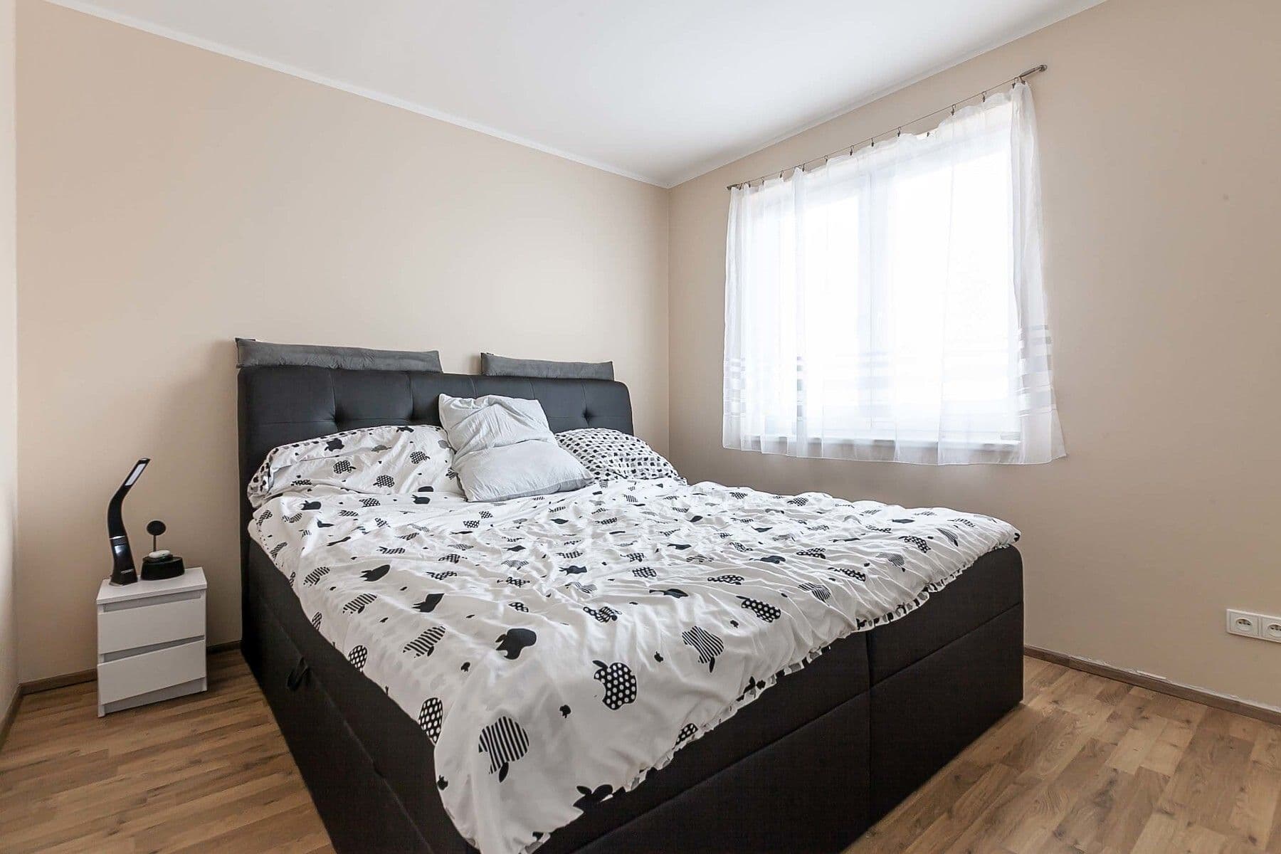 1 bedroom with open-plan kitchen flat for sale, 82 m², Ecksteinova, Chýně, Středočeský Region 1 bedroom with open-plan kitchen flat for sale, 82 m², Ecksteinova, Chýně, Středočeský Region