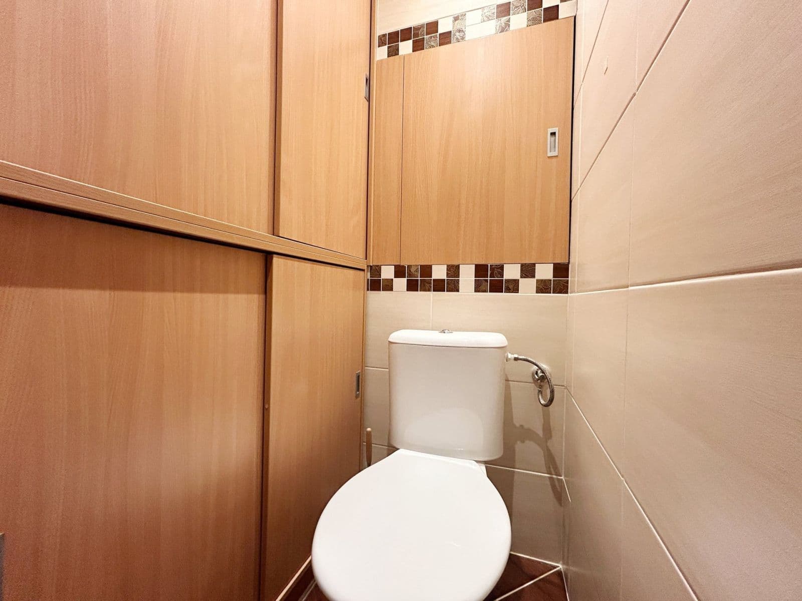 1 bedroom with open-plan kitchen flat to rent, 49 m², Kukelská, Prague, Prague 1 bedroom with open-plan kitchen flat to rent, 49 m², Kukelská, Prague, Prague