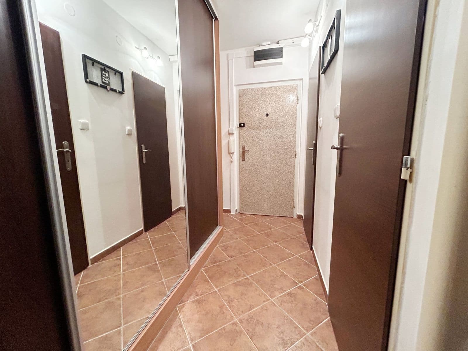 1 bedroom with open-plan kitchen flat to rent, 49 m², Kukelská, Prague, Prague 1 bedroom with open-plan kitchen flat to rent, 49 m², Kukelská, Prague, Prague