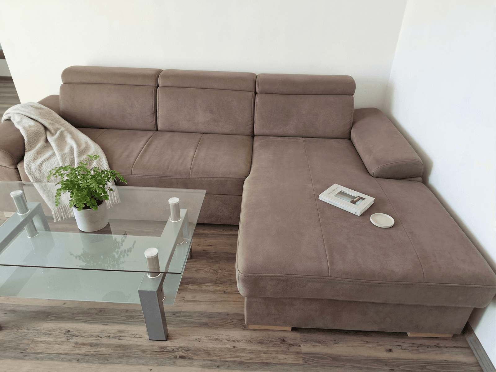 3 bedroom flat to rent, 85 m², Wassermannova, Prague, Prague 3 bedroom flat to rent, 85 m², Wassermannova, Prague, Prague