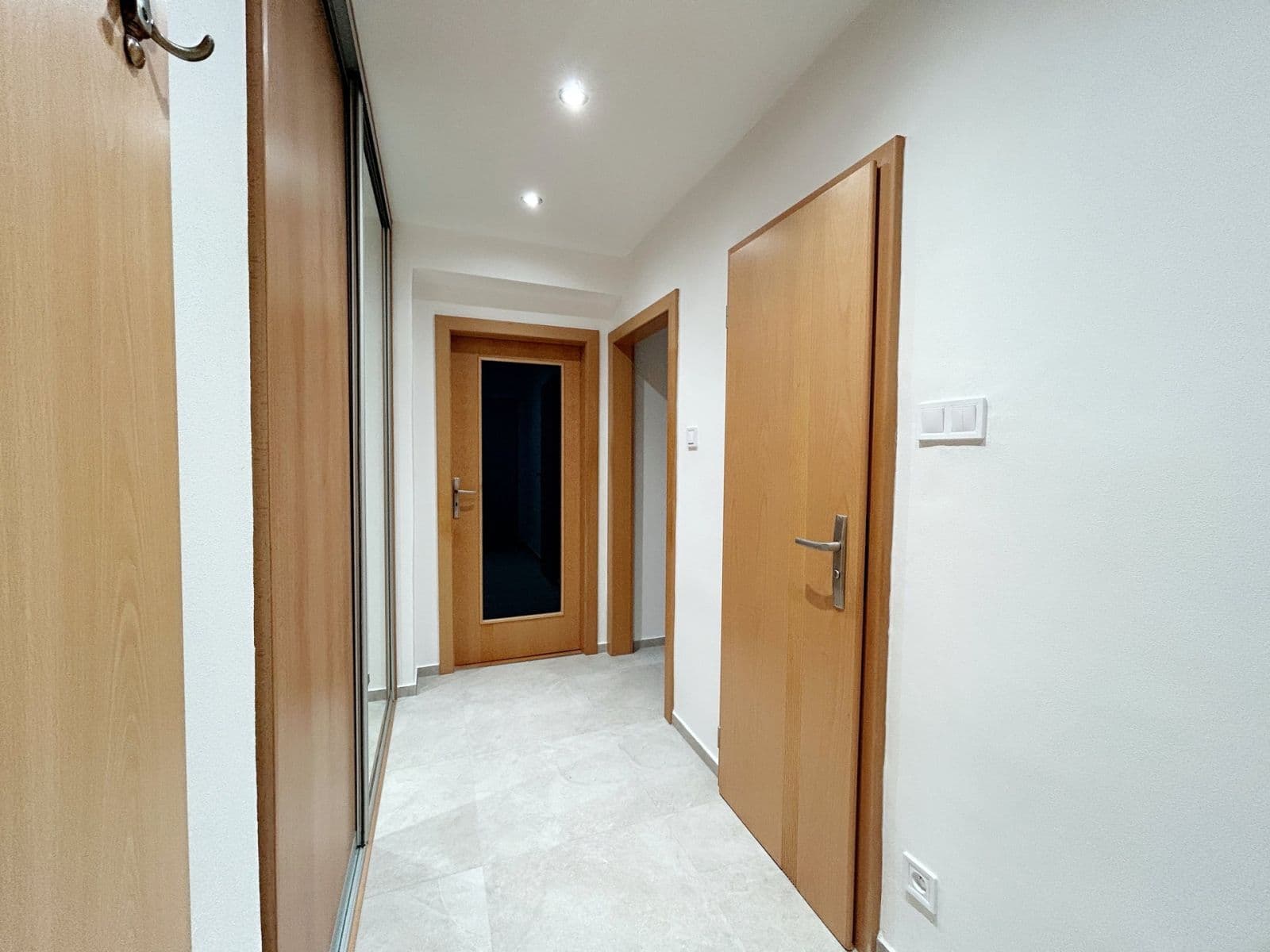 2 bedroom flat to rent, 52 m², Mánesova, Poděbrady, Středočeský Region 2 bedroom flat to rent, 52 m², Mánesova, Poděbrady, Středočeský Region