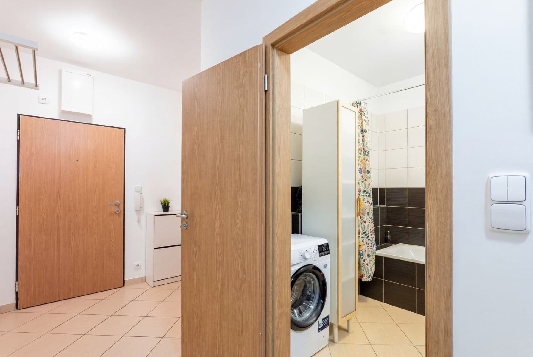 1 bedroom with open-plan kitchen flat for sale, 59 m², Pod Harfou, Prague, Prague 1 bedroom with open-plan kitchen flat for sale, 59 m², Pod Harfou, Prague, Prague