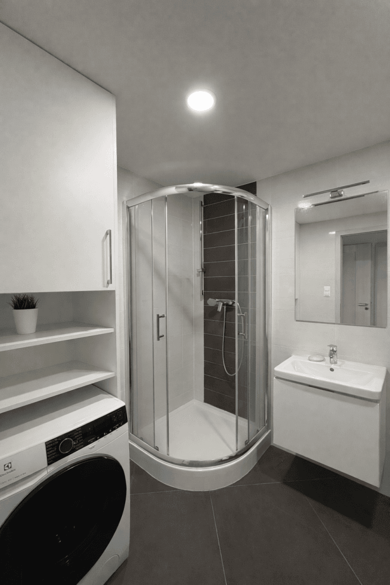 Studio flat to rent, 36 m², Toufarova, Prague, Prague Studio flat to rent, 36 m², Toufarova, Prague, Prague