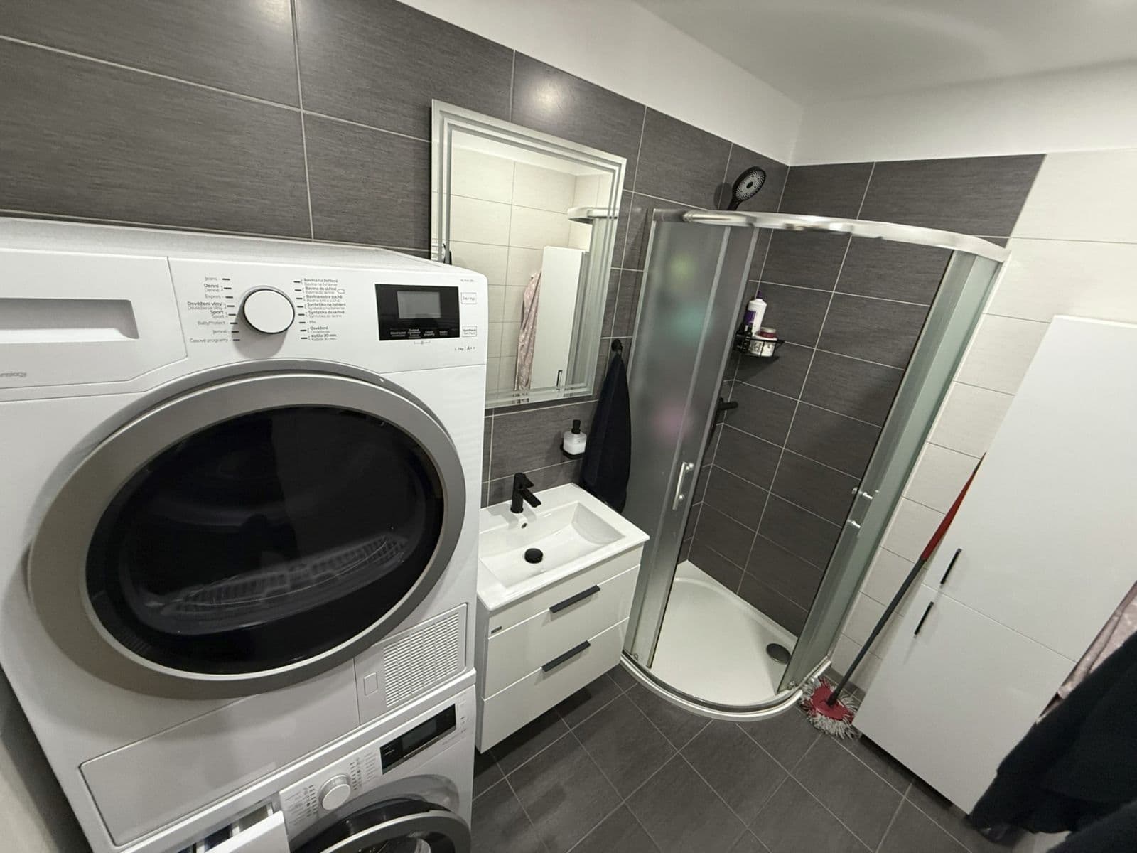 2 bedroom with open-plan kitchen flat for sale, 83 m², Havlíčkova, Vlašim, Středočeský Region 2 bedroom with open-plan kitchen flat for sale, 83 m², Havlíčkova, Vlašim, Středočeský Region