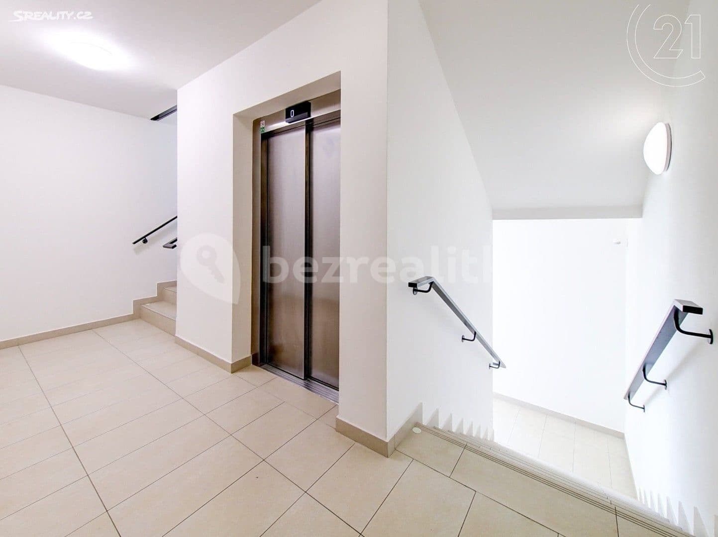 1 bedroom with open-plan kitchen flat for sale, 50 m², Miroslava Hajna, Prague, Prague 1 bedroom with open-plan kitchen flat for sale, 50 m², Miroslava Hajna, Prague, Prague