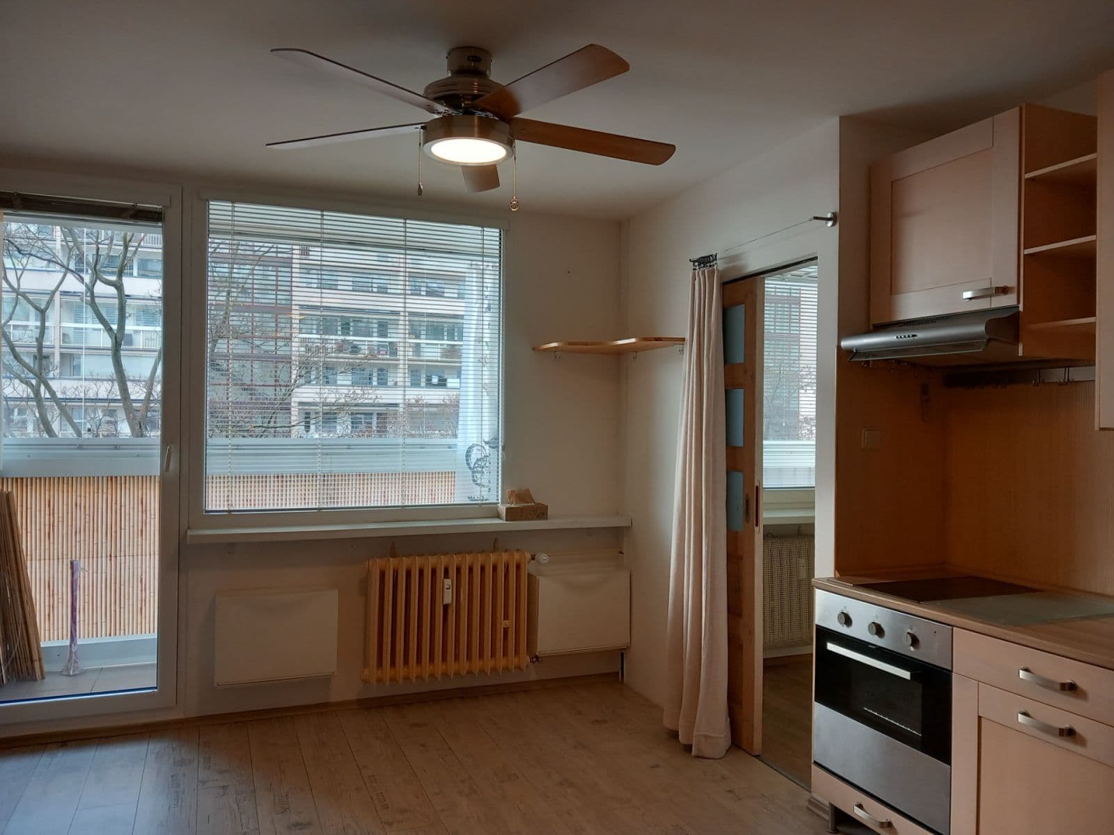 1 bedroom with open-plan kitchen flat to rent, 36 m², Tádžická, Prague, Prague 1 bedroom with open-plan kitchen flat to rent, 36 m², Tádžická, Prague, Prague