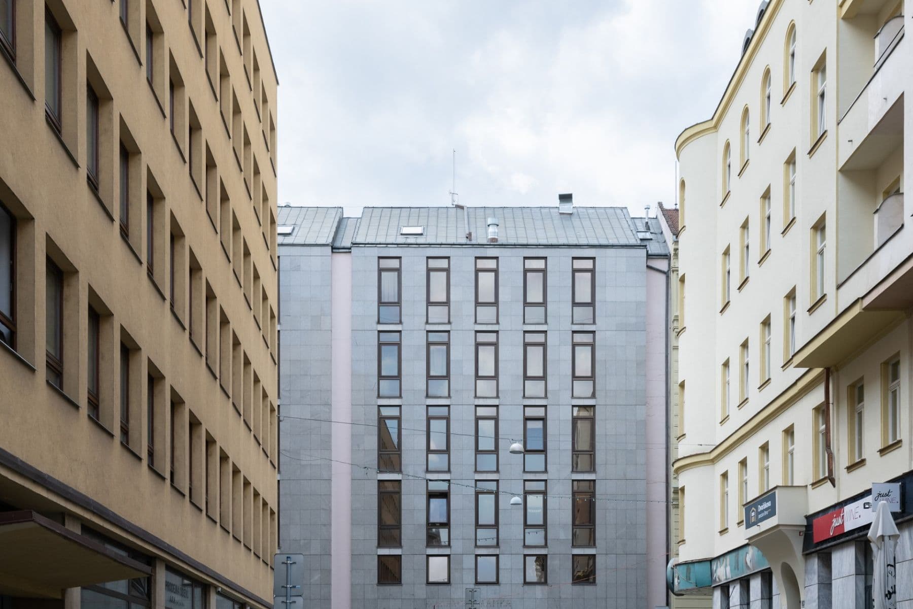 1 bedroom with open-plan kitchen flat to rent, 44 m², Kobližná, Brno, Jihomoravský Region 1 bedroom with open-plan kitchen flat to rent, 44 m², Kobližná, Brno, Jihomoravský Region