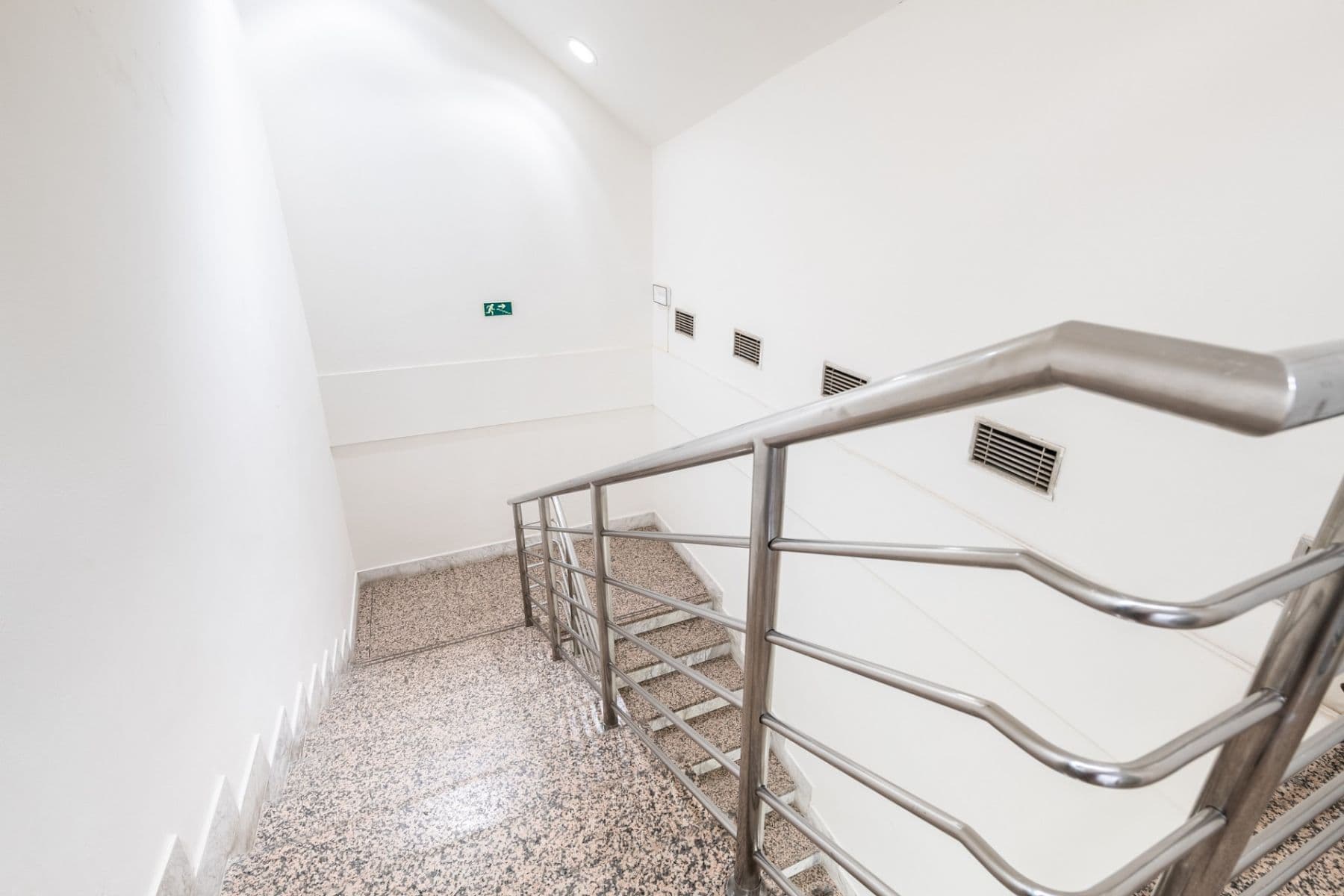 1 bedroom with open-plan kitchen flat to rent, 44 m², Kobližná, Brno, Jihomoravský Region 1 bedroom with open-plan kitchen flat to rent, 44 m², Kobližná, Brno, Jihomoravský Region