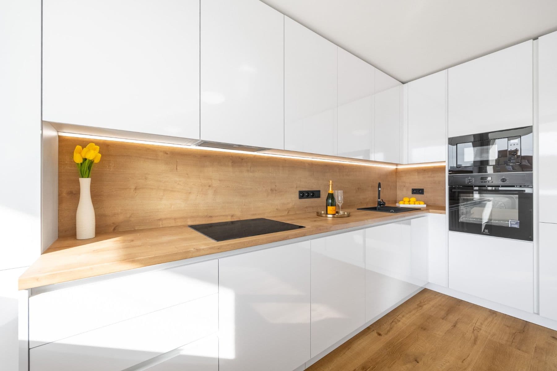 2 bedroom with open-plan kitchen flat for sale, 75 m², Zelenohorská, Prague, Prague 2 bedroom with open-plan kitchen flat for sale, 75 m², Zelenohorská, Prague, Prague