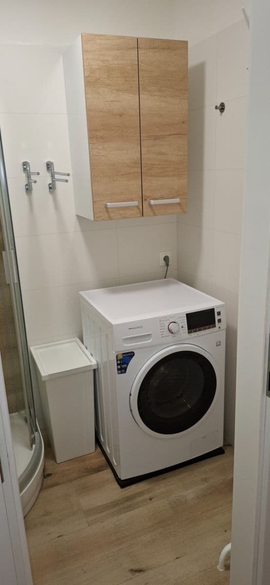 2 bedroom flat for sale, 49 m², U Mrázovky, Prague, Prague 2 bedroom flat for sale, 49 m², U Mrázovky, Prague, Prague