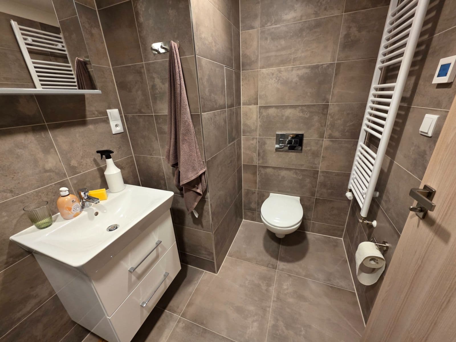 Studio flat to rent, 33 m², Poděbradská, Prague, Prague Studio flat to rent, 33 m², Poděbradská, Prague, Prague