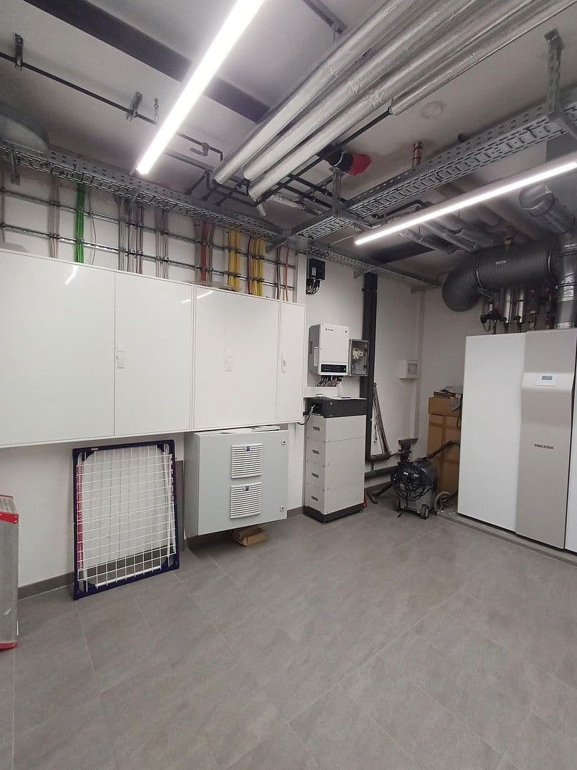 house for sale, 243 m², Hochbergweg1, Weilheim an der Teck, Baden-Württemberg house for sale, 243 m², Hochbergweg1, Weilheim an der Teck, Baden-Württemberg