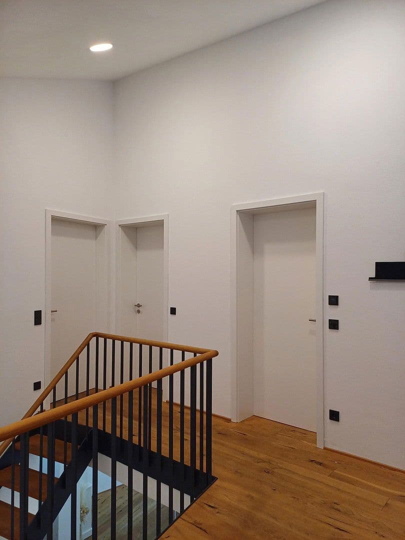 house for sale, 243 m², Hochbergweg1, Weilheim an der Teck, Baden-Württemberg house for sale, 243 m², Hochbergweg1, Weilheim an der Teck, Baden-Württemberg