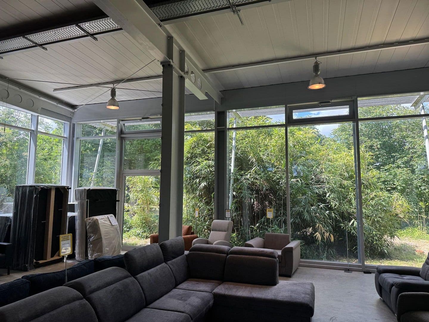 non-residential property to rent, 10,000 m², Kirchstr. 32, Gommersheim, Rhineland-Palatinate non-residential property to rent, 10,000 m², Kirchstr. 32, Gommersheim, Rhineland-Palatinate