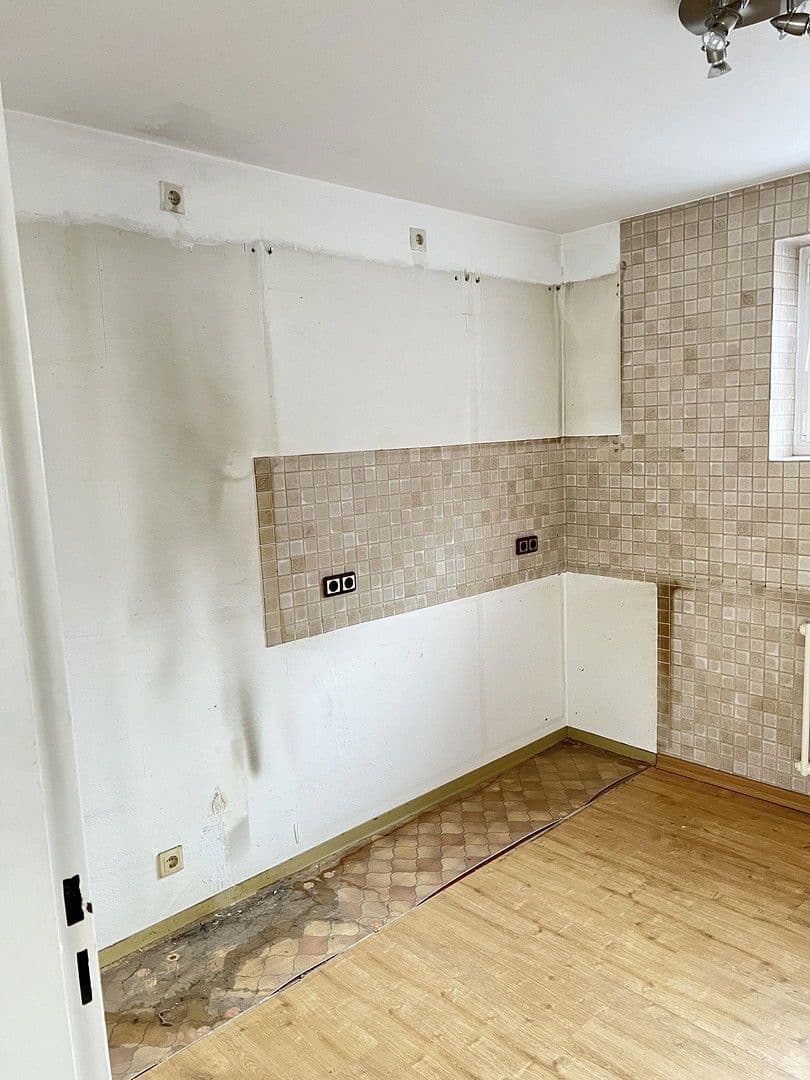 house for sale, 100 m², Saarbrücken, Saarland house for sale, 100 m², Saarbrücken, Saarland