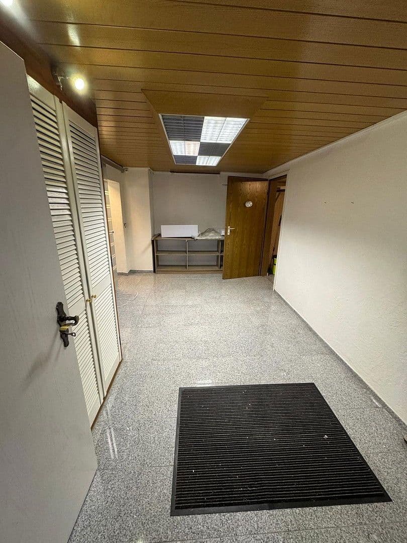 4 bedroom flat to rent, 140 m², Kaiserslautern, Rhineland-Palatinate 4 bedroom flat to rent, 140 m², Kaiserslautern, Rhineland-Palatinate