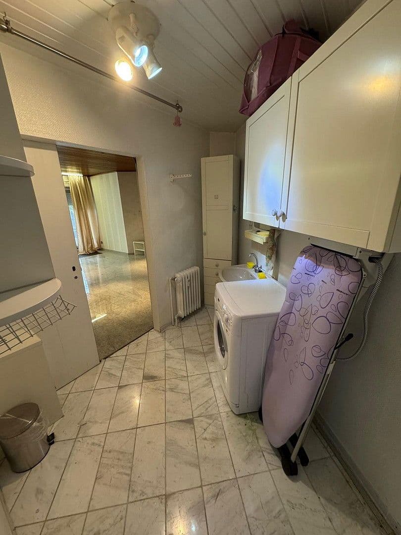 4 bedroom flat to rent, 140 m², Kaiserslautern, Rhineland-Palatinate 4 bedroom flat to rent, 140 m², Kaiserslautern, Rhineland-Palatinate