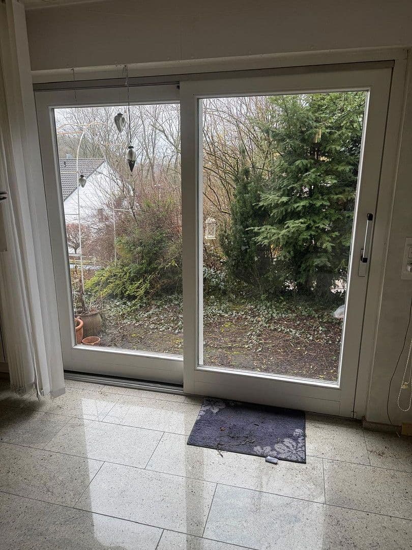 4 bedroom flat to rent, 140 m², Kaiserslautern, Rhineland-Palatinate 4 bedroom flat to rent, 140 m², Kaiserslautern, Rhineland-Palatinate