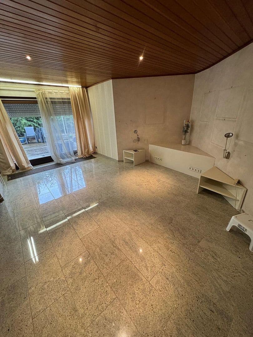 4 bedroom flat to rent, 140 m², Kaiserslautern, Rhineland-Palatinate 4 bedroom flat to rent, 140 m², Kaiserslautern, Rhineland-Palatinate