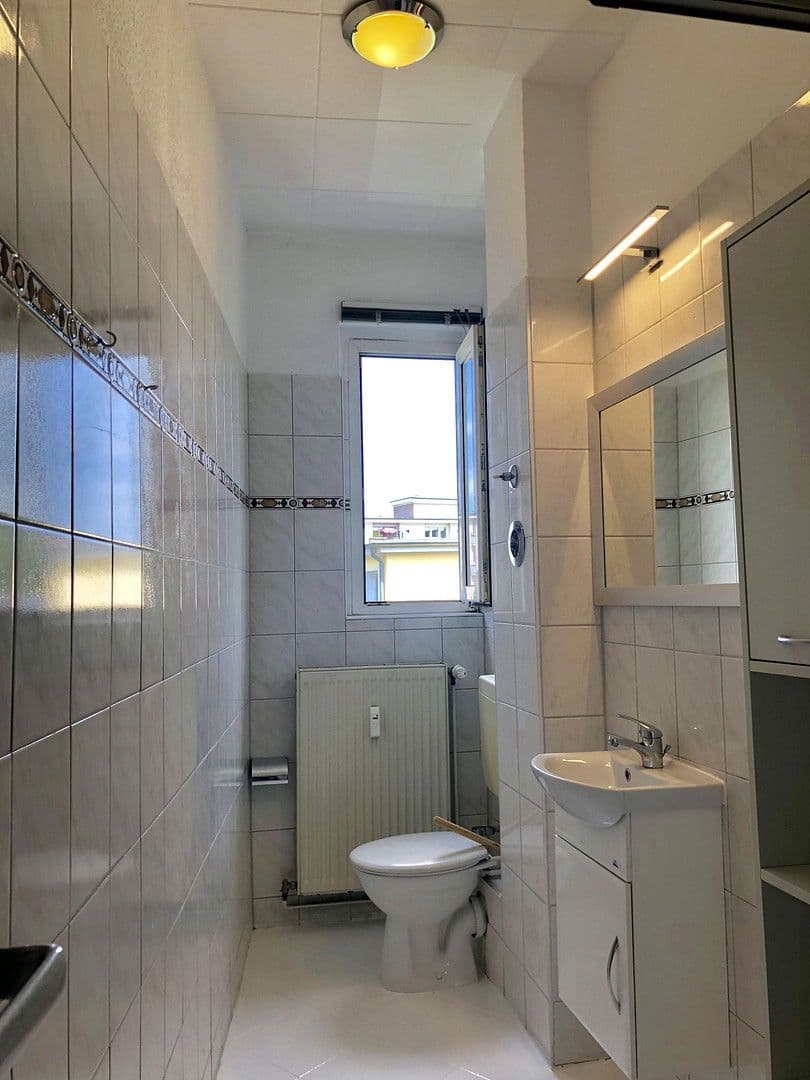 2 bedroom flat for sale, 43 m², Spandauer Damm 74, Berlin, Berlin 2 bedroom flat for sale, 43 m², Spandauer Damm 74, Berlin, Berlin