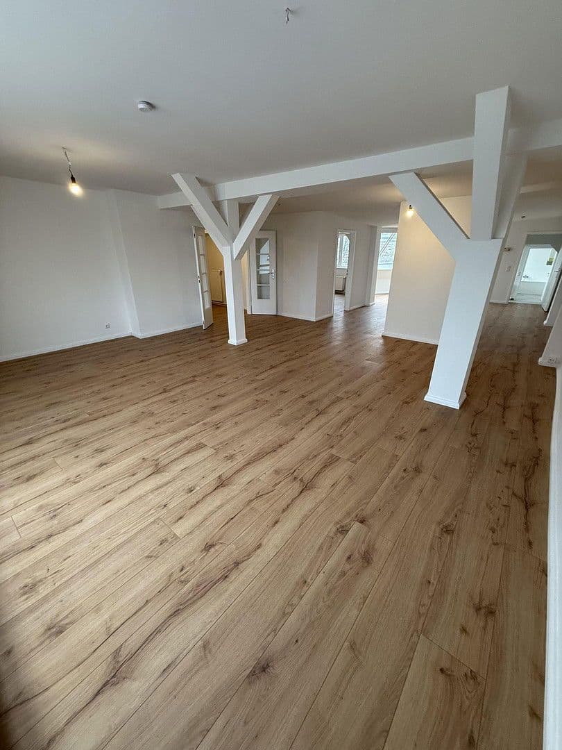 3 bedroom flat to rent, 152 m², Hohenzollerndamm, Berlin, Berlin 3 bedroom flat to rent, 152 m², Hohenzollerndamm, Berlin, Berlin